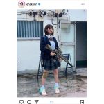 えなこ、セーラー服で機関銃を構えるオフショットに反響ぞくぞく「快感」