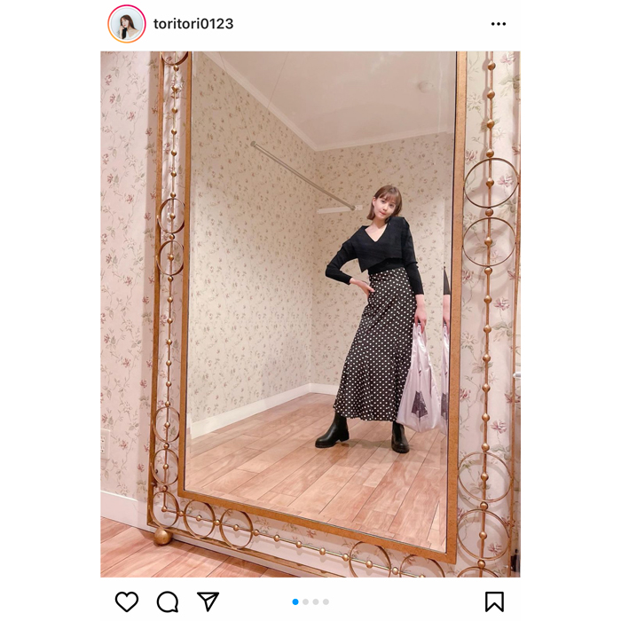 トリンドル玲奈、ガーリーな私服コーデに反響！「可愛すぎる」「絵になりますね」