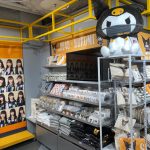 SKE48×サンリオ「KUROMI」がコラボしたポップアップストアがオープン! 衣装展示にメンバーのサインも
