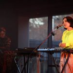 マイカ・ルブテ、透き通る歌声で会場を高揚感で包み込む＜HOKUTO ART PROGRAM ed.1＞