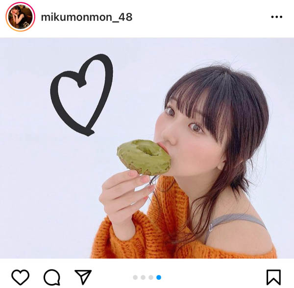 HKT48 田中美久、カメラ目線でドーナツをパクリと食べる仕草が可愛すぎる!!