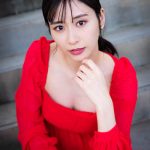 元NMB48 内木志、大胆なランジェリー姿からカメラ女子まで様々な姿を凝縮した写真集が完成!