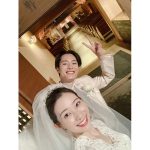 足立梨花、塩野瑛久との軽井沢挙式を報告