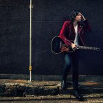 斉藤和義、サンドアートによる「Over the Season」MVをプレミア公開