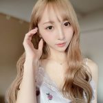 Ange☆Reve 安藤笑、キャミソール姿で白肌披露