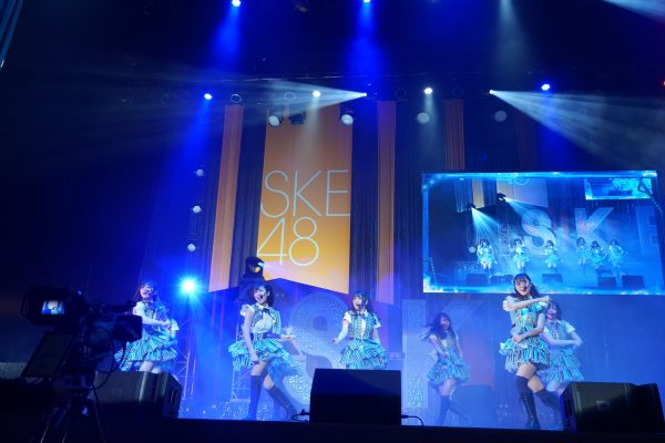 SKE48、『根も葉もRumor』×『UZA』のダンス対決で見せつけた新世代の「ダンスのSKE」の姿 ＜SKE48 新世代コンサート2021＞