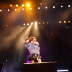鈴木亜美、ファー付きのミニスカ衣装で『BE TOGETHER』を熱唱! ＜ICheckPresents SUMMER MADA FES 2021＞