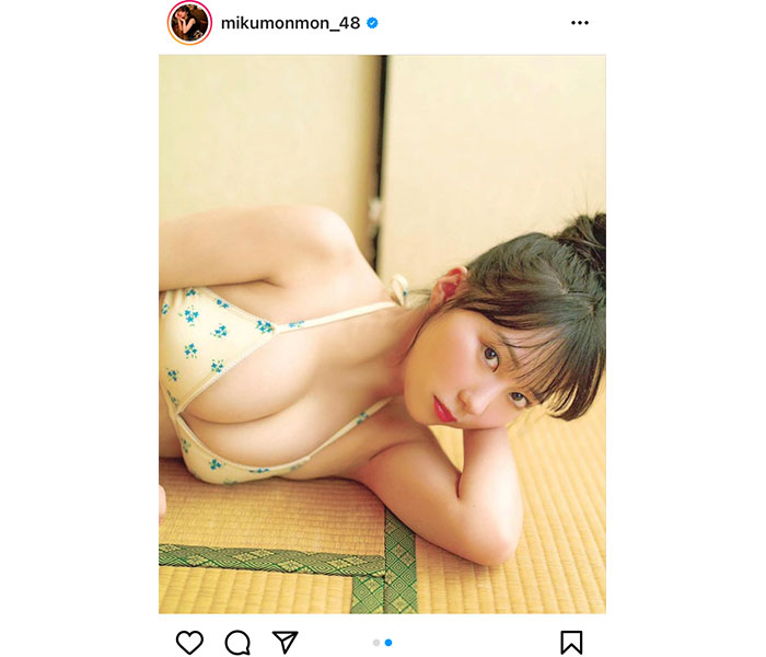 HKT48 田中美久、お団子ヘアで寝そべる美バストショットに釘付け!