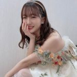 HKT48 田島芽瑠、朝長美桜の卒業ドレスを着た写真に歓喜の声「めるみおは永遠」