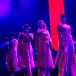 【ライブレポート】Little Glee Monster、スキル全開のパフォーマンスで9曲を熱唱。「初めて見る人に少しでも爪痕を残したい！」＜COUNTDOWN JAPAN 21/22＞