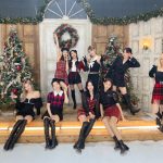 TWICE、シングル発売記念の配信イベントで新曲2曲を披露！「メリークリスマス」と挨拶。