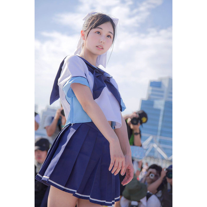 くりえみ、天使のような制服コスショットを公開！「初めてのコミケで撮られた写真」