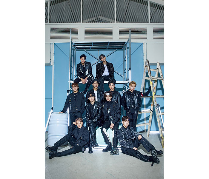 韓国10人組ボーイズグループ・Golden Child 、日本デビューシングル『A WOO!!』配信スタート