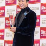 水谷隼、妻との記念日にジュエリーをプレゼント「夫婦ともどもジュエリーを身につけて生活していきたい」＜第33回 日本ジュエリーベストドレッサー賞＞