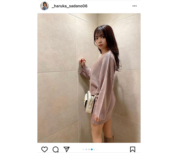 NMB48・貞野遥香、タイトスカートからのぞく美脚に注目の大人セクシーコーデ披露