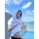 高田里穂、可愛さが渋滞するグラビアオフショット公開