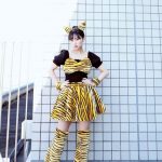 HKT48 田中美久、2022年初投稿は「寅柄」コスチューム写真! 歓喜の声もぞくぞく