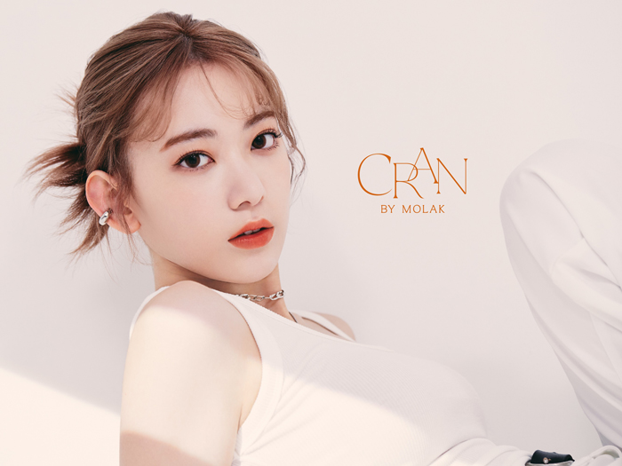 宮脇咲良プロデュースコスメ『CRAN BY MOLAK』から 新色リップが発売！