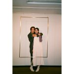 塩野瑛久、足立梨花との最後のバッグハグショットを公開し結婚生活振り返る