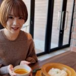 【動画】新唯（あらたゆい）、清澄白河のおしゃれなスパイスカフェ「Spoon」でカレーを食レポ！