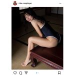 コスプレイヤー・藍沢梨夏、スクール水着で艶肌見せつけるフェチショット公開
