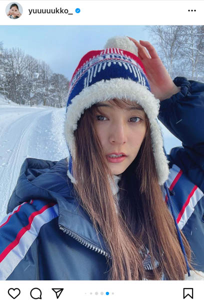 新木優子、雪原に映える透明肌ショットに歓喜の声！「雪の中の天使だ」