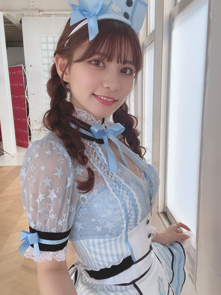 本田夕歩、ガーリーなミニスカナースコスプレが「可愛すぎる」と大反響！