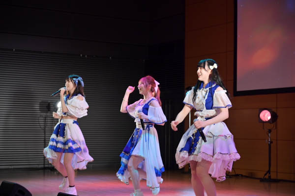 アイドルグループ・it's sunny、i-COL、mai mai、#LOG1Nがギガソニ出演でステージを盛り上げる！＜GIGA・GIGA SONIC＞