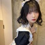 「わんふぁす！」佐野初花、美脚に釘付けなうさ耳メイドコス披露！