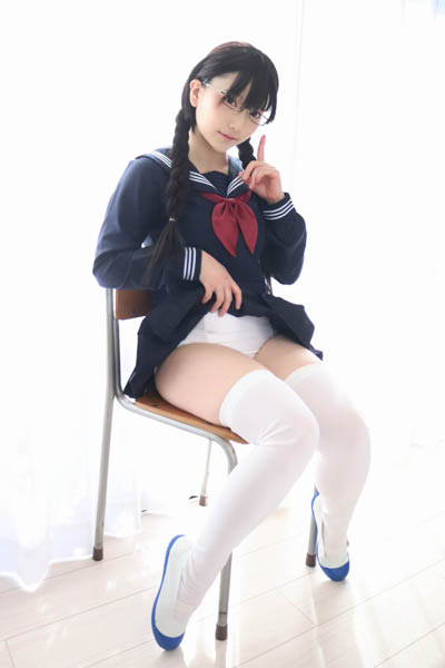 コスプレイヤー・雪菜、セーラー服パンチラの意外な正体は？