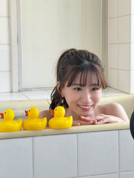 NMB48・上西怜、不意打ちグラビア動画で魅せる透明ボディに釘付け！