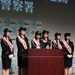 超ときめき♡宣伝部が一日警察署長に！『前みて右みて左みて』をパフォーマンス