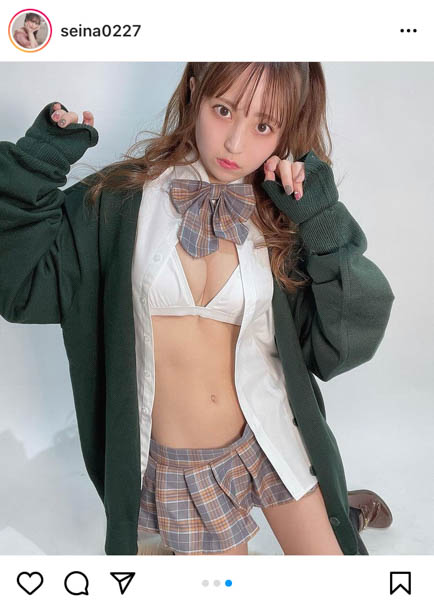 竹内星菜、チラ見せセクシーな制服コスプレにドキドキ！「最高に可愛いぞ－」