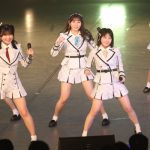 【写真特集】HKT48が『スキ!スキ!スキップ!』『12秒』などアッパーチューンを連発！＜NIG FES 2022＞