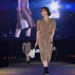 鈴木愛理(C)EXIA Presents KANSAI COLLECTION 2022 S/S