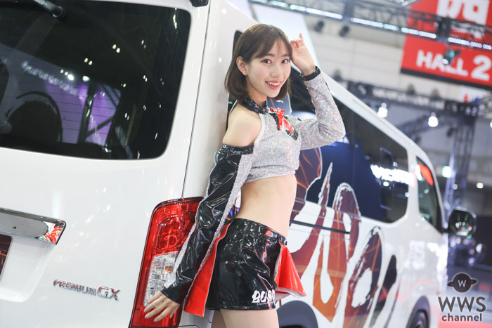 【写真特集 7枚】レースクイーン・早川みゆき、スラリと伸びる美脚に視線釘付け！＜東京オートサロン2022＞