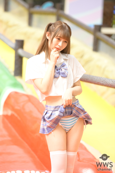 【写真12枚】綺星★フィオレナード・猫宮りな、フェチ制服コスチュームで縞ビキニチラ見せ！＜SUMMERLAND IDOL CARNIVAL＞