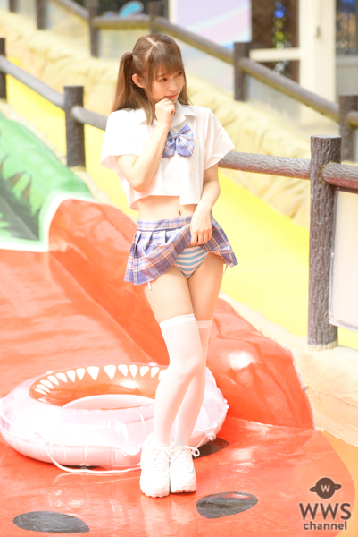 【写真12枚】綺星★フィオレナード・猫宮りな、フェチ制服コスチュームで縞ビキニチラ見せ！＜SUMMERLAND IDOL CARNIVAL＞