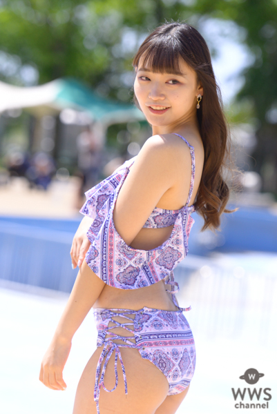 【写真特集 10枚】it's sunny・鈴川侑奈、イメージカラーの紫ビキニで視線釘付け！＜近代麻雀水着祭2022＞