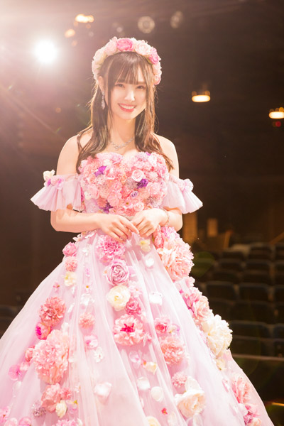 【ライブレポート】NMB48・梅山恋和、母が作った花冠をかぶり6年のアイドル生活にピリオド