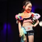 福岡でキッズモデル達がチアガールやスポーツ系のカラフルなファッションで華やかに盛り上げる！＜第6回九州キッズモデルオーディション＞