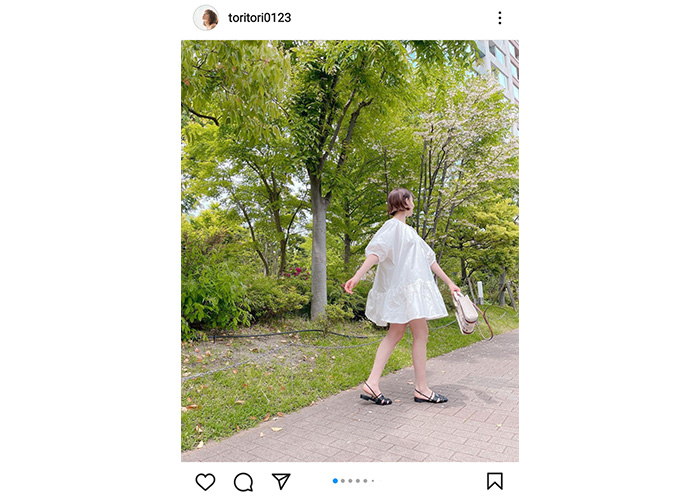 トリンドル玲奈、超ミニ丈ワンピースを着た写真を多数公開！「まるでリアルバービー」「天使が舞い降りたのかと思った」