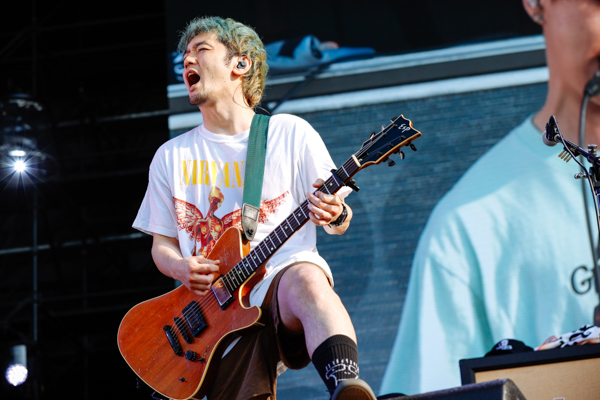 【ライブレポート】04 Limited Sazabysが曲とともにファンに届けたメッセージとは？ ＜JAPAN JAM 2022＞