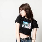 元サイサイのすぅ、コラボアイテムを発売決定！短トップスでお腹チラリ「おへそ可愛い」「カワイイとカッコいいの融合」