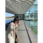 ドラマ『パンドラの果実』岸井ゆきの、カメラに向かってWピースするユッキースマイルに歓喜の声