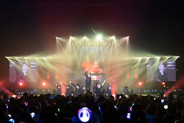 INI が「KCON 2022 Premiere」コンサートに登場！＜KCON 2022 Premiere＞