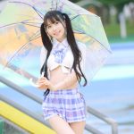 【写真特集 12枚】コスプレイヤー・倉坂くるる、透け制服コスチュームで水着チラリ＜近代麻雀水着祭2022＞