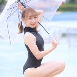 【写真特集 15枚】ハニースパイスRe.・平野ほのか、黒い競泳水着で際立つ透明肌で視線釘付け！＜近代麻雀水着祭2022＞