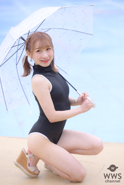 【写真特集 15枚】ハニースパイスRe.・平野ほのか、黒い競泳水着で際立つ透明肌で視線釘付け！＜近代麻雀水着祭2022＞