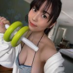 【写真8枚】伊織いお、Jカップバストがこぼれるランジェリーショット公開！